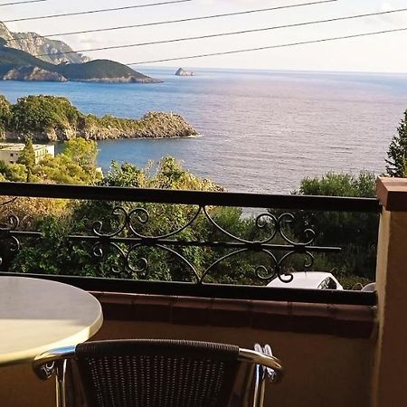 Vassilis Apartments Paleokastritsa Buitenkant foto