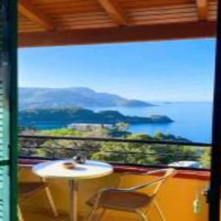 Vassilis Apartments Paleokastritsa Buitenkant foto
