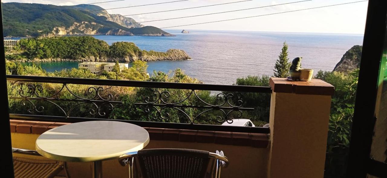 Vassilis Apartments Paleokastritsa Buitenkant foto