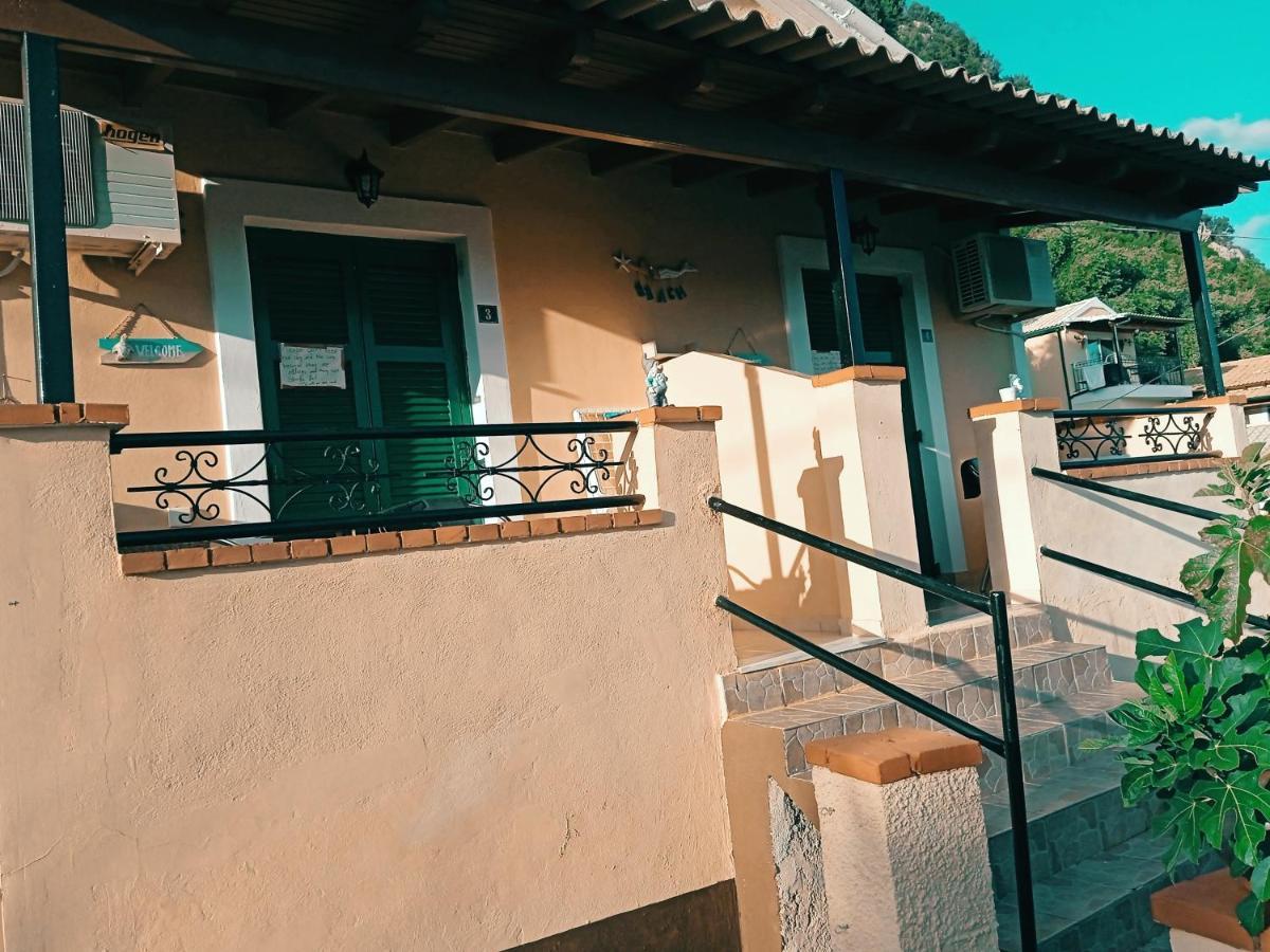Vassilis Apartments Paleokastritsa Buitenkant foto