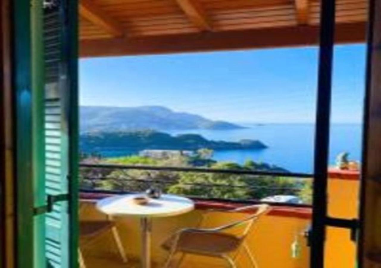 Vassilis Apartments Paleokastritsa Buitenkant foto