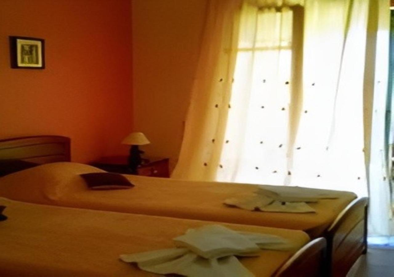 Vassilis Apartments Paleokastritsa Buitenkant foto